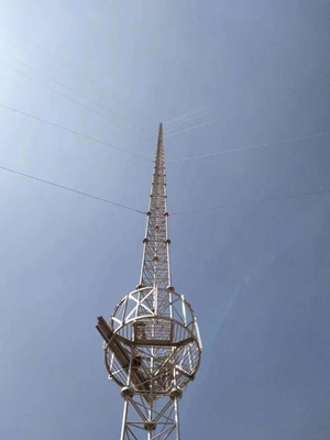 เหล็กชุบสังกะสีแบบจุ่มร้อน Guyed Wire Tower Mast เสาอากาศสื่อสาร 30m / S